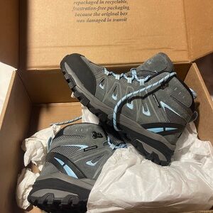 Brand new, never worn. Nortiv8 women’s hiking boots. Size 10